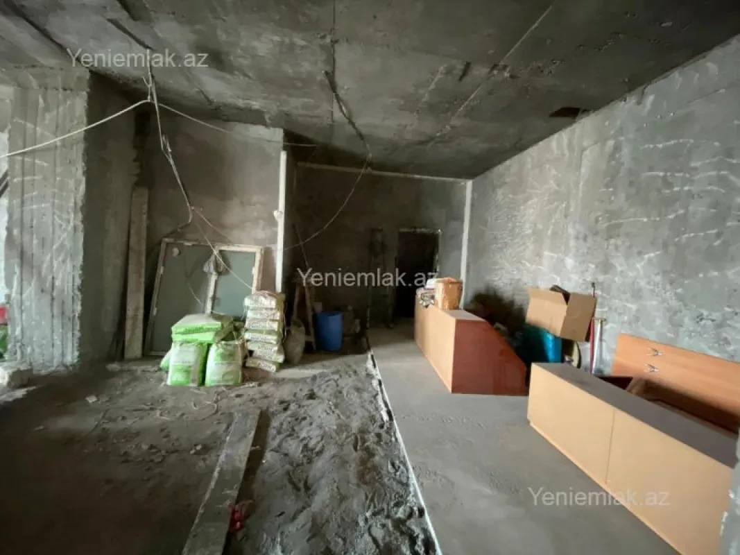 Satılır 4 otaqlı yeni tikili 185 m²