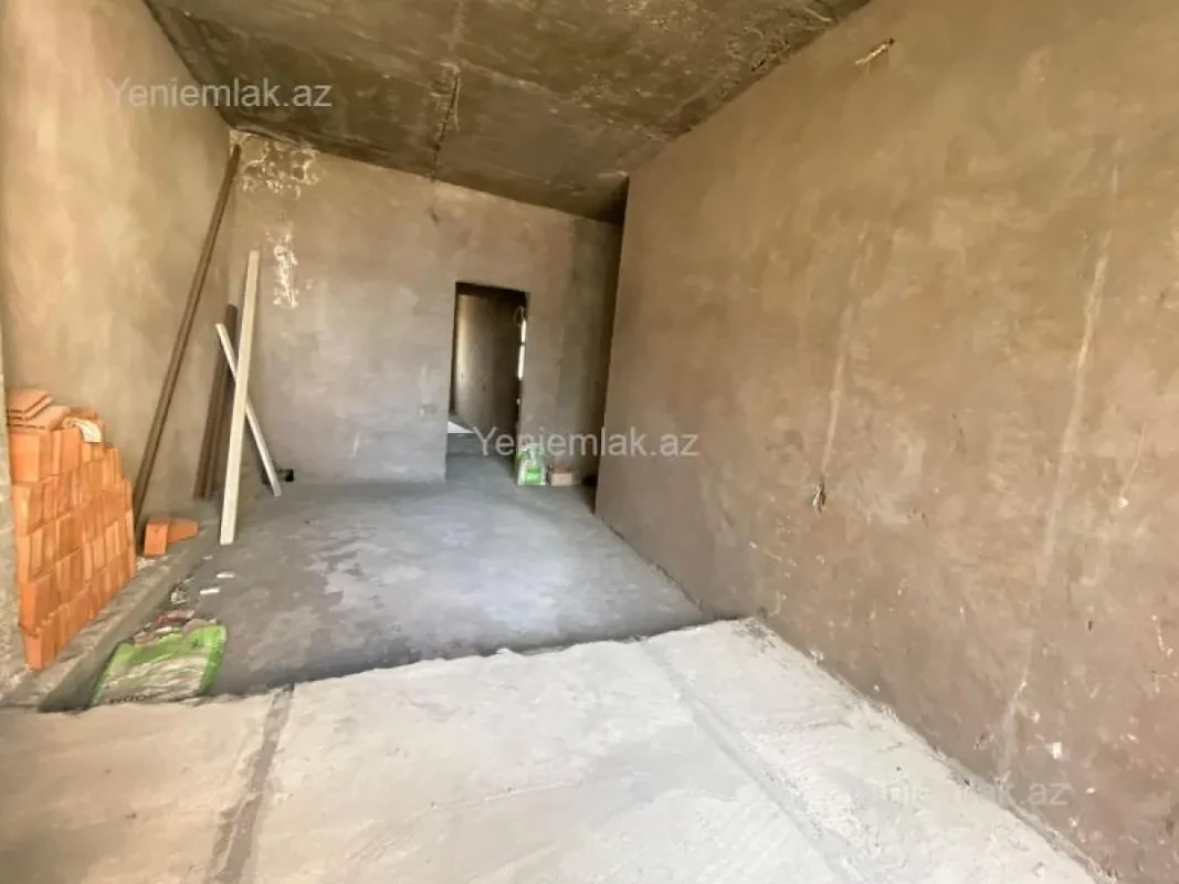 Satılır 4 otaqlı yeni tikili 185 m²