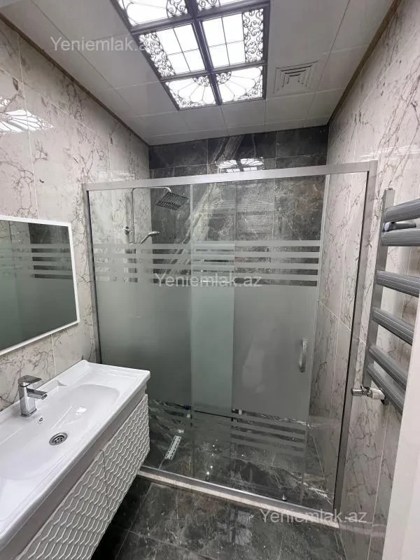 Satılır 2 otaqlı yeni tikili 62 m²