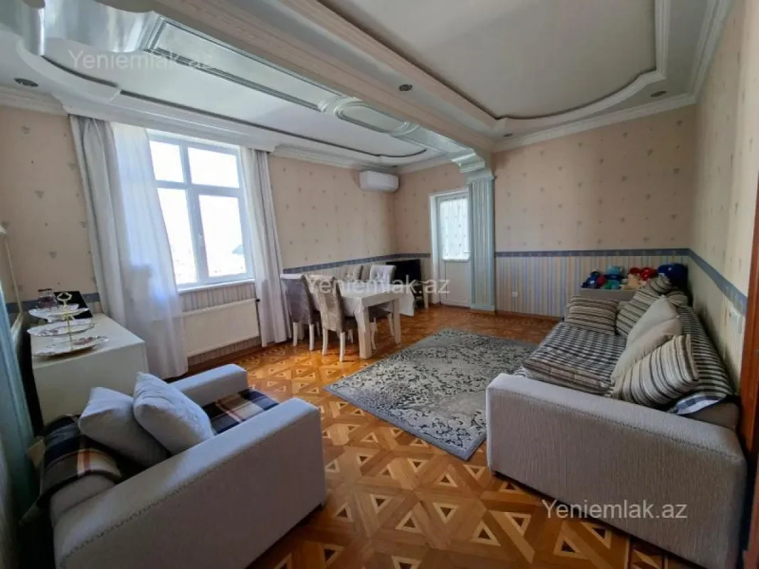 Satılır 2 otaqlı yeni tikili 90 m²