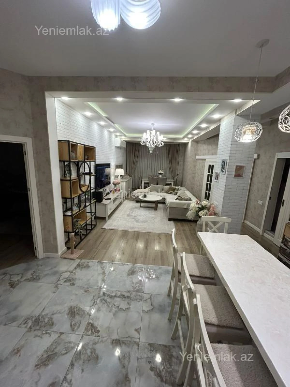 Satılır 4 otaqlı yeni tikili 87 m²