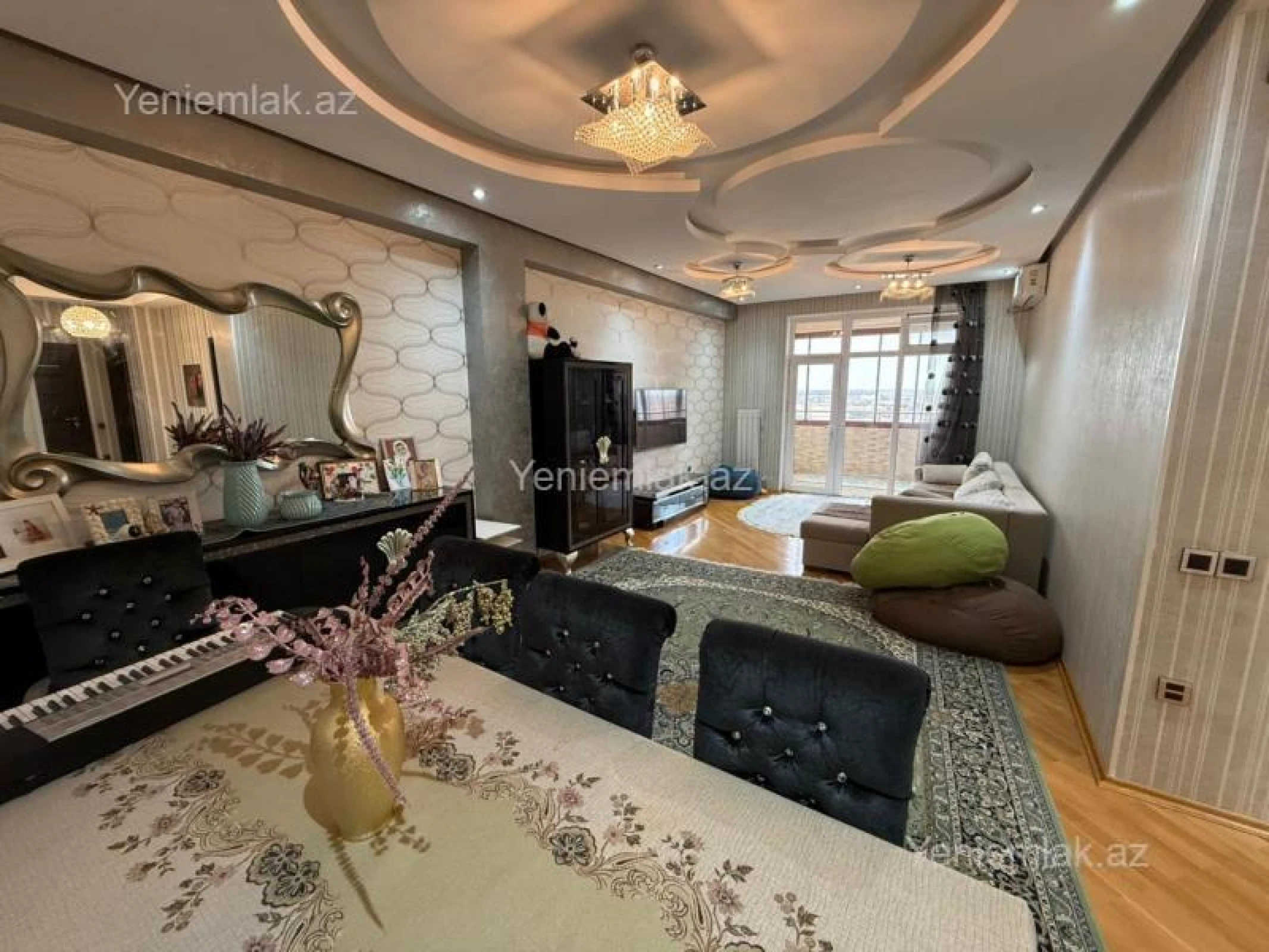 Satılır 2 otaqlı yeni tikili 90 m²