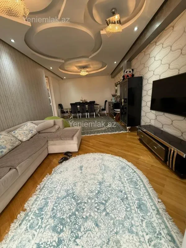 Satılır 2 otaqlı yeni tikili 90 m²