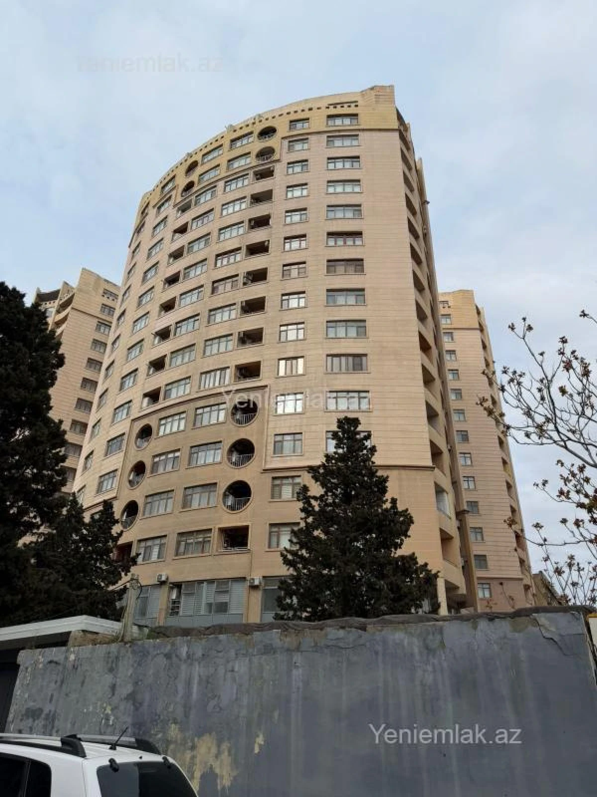 Satılır 3 otaqlı yeni tikili 129 m²