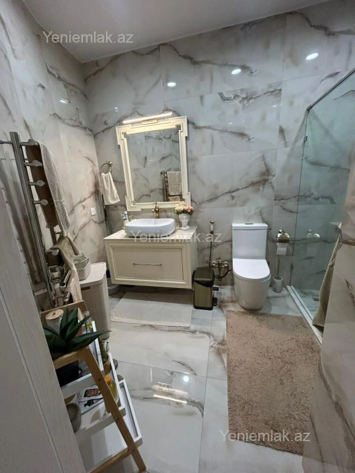 Satılır 2 otaqlı yeni tikili 100 m²