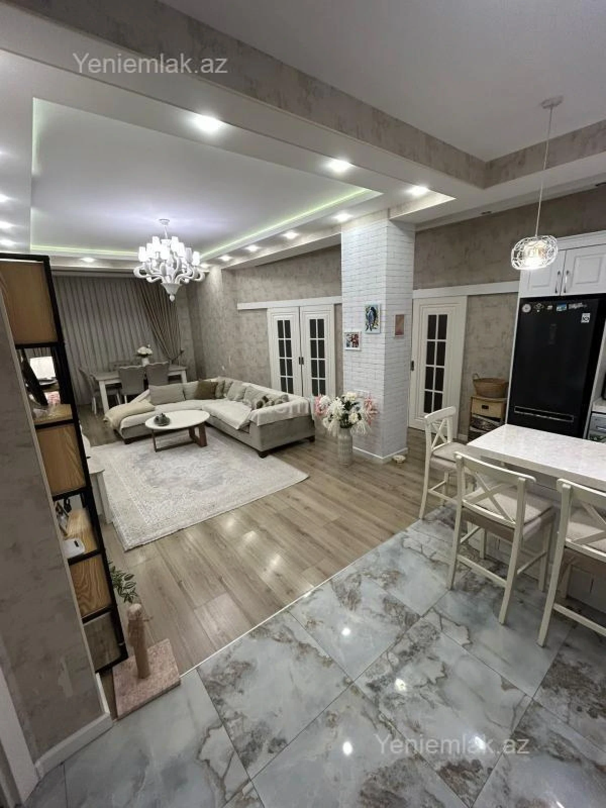 Satılır 2 otaqlı yeni tikili 100 m²