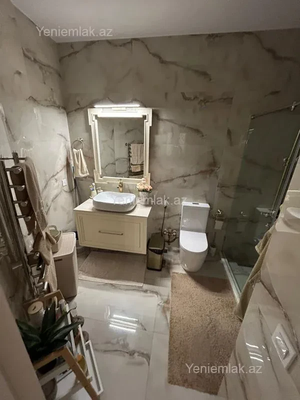 Satılır 2 otaqlı yeni tikili 100 m²