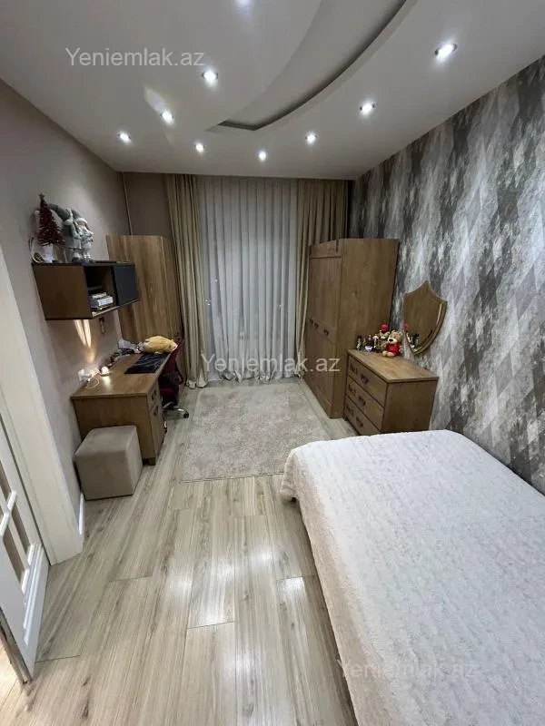 Satılır 2 otaqlı yeni tikili 100 m²