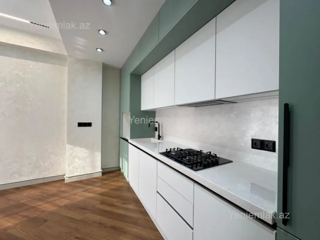 Satılır 3 otaqlı yeni tikili 63 m²