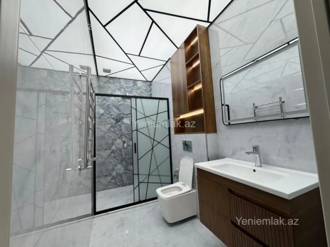 Satılır 3 otaqlı yeni tikili 63 m²