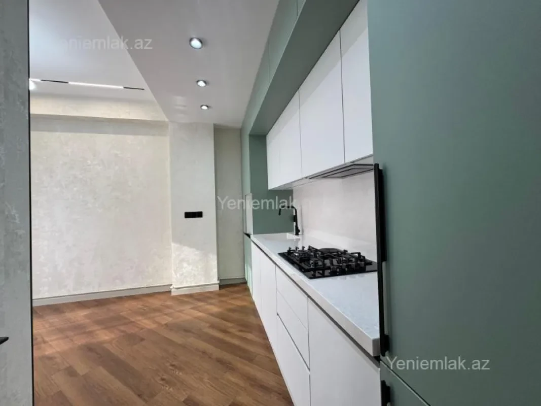 Satılır 3 otaqlı yeni tikili 63 m²