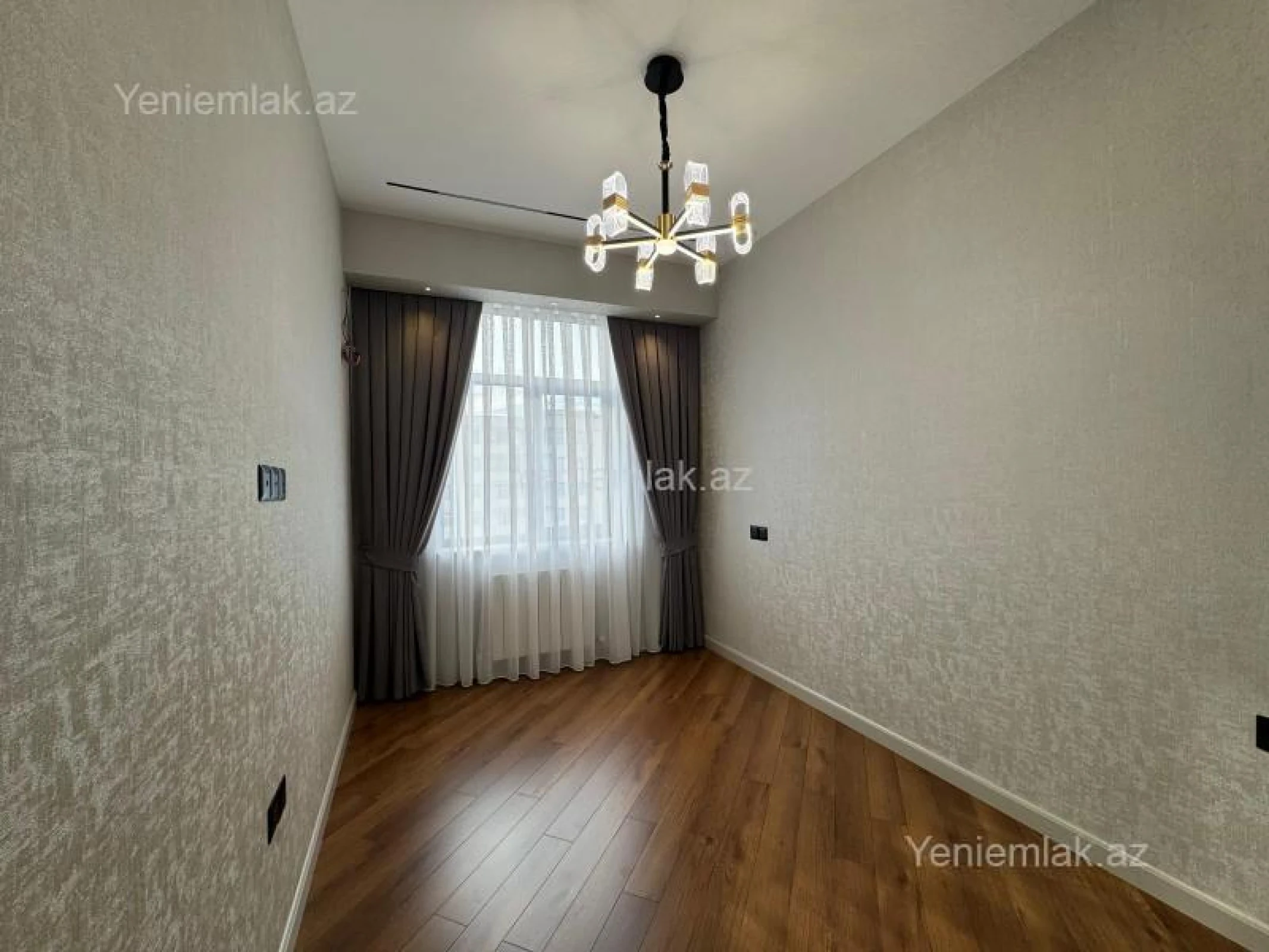 Satılır 3 otaqlı yeni tikili 63 m²