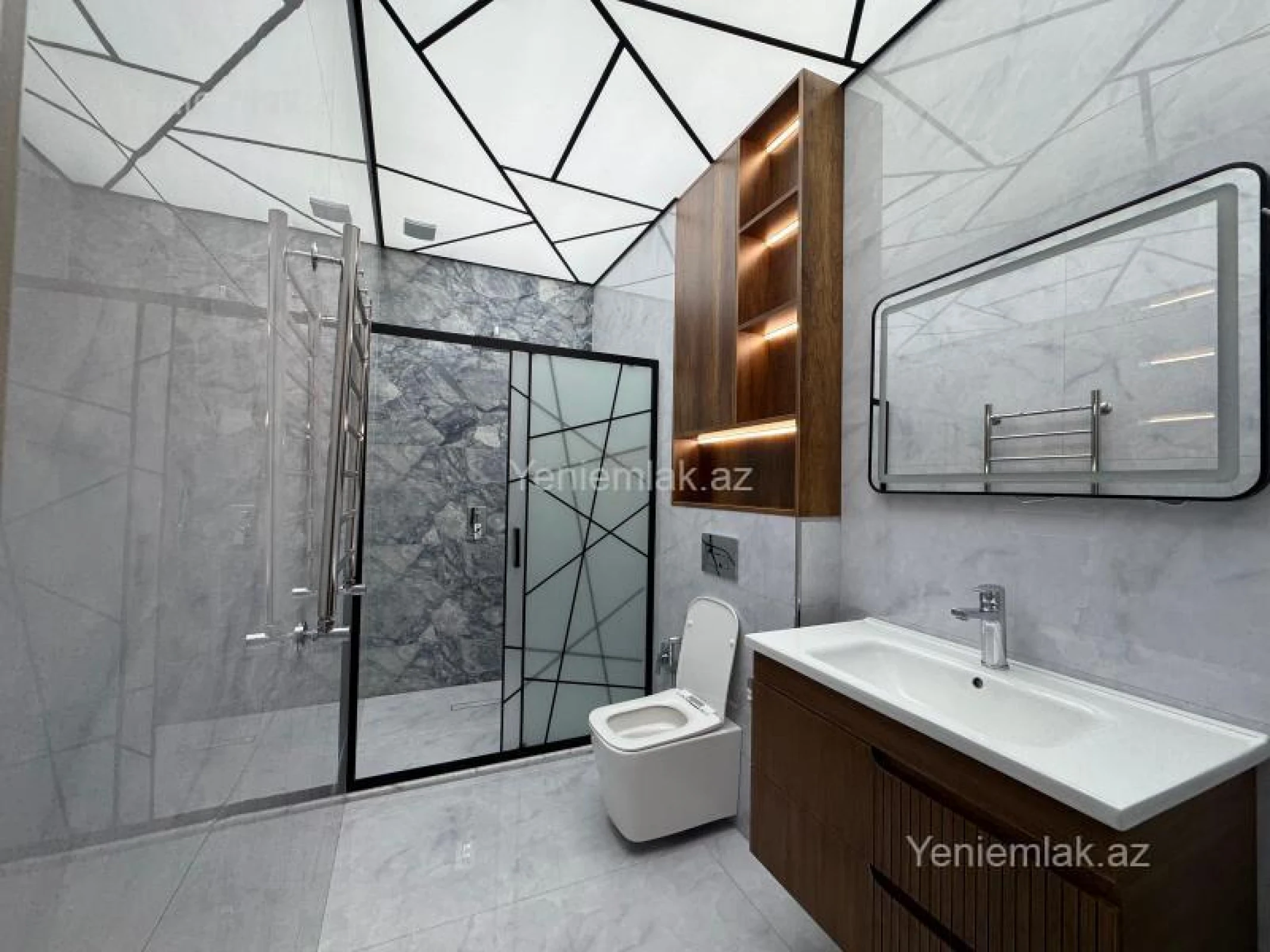 Satılır 3 otaqlı yeni tikili 63 m²