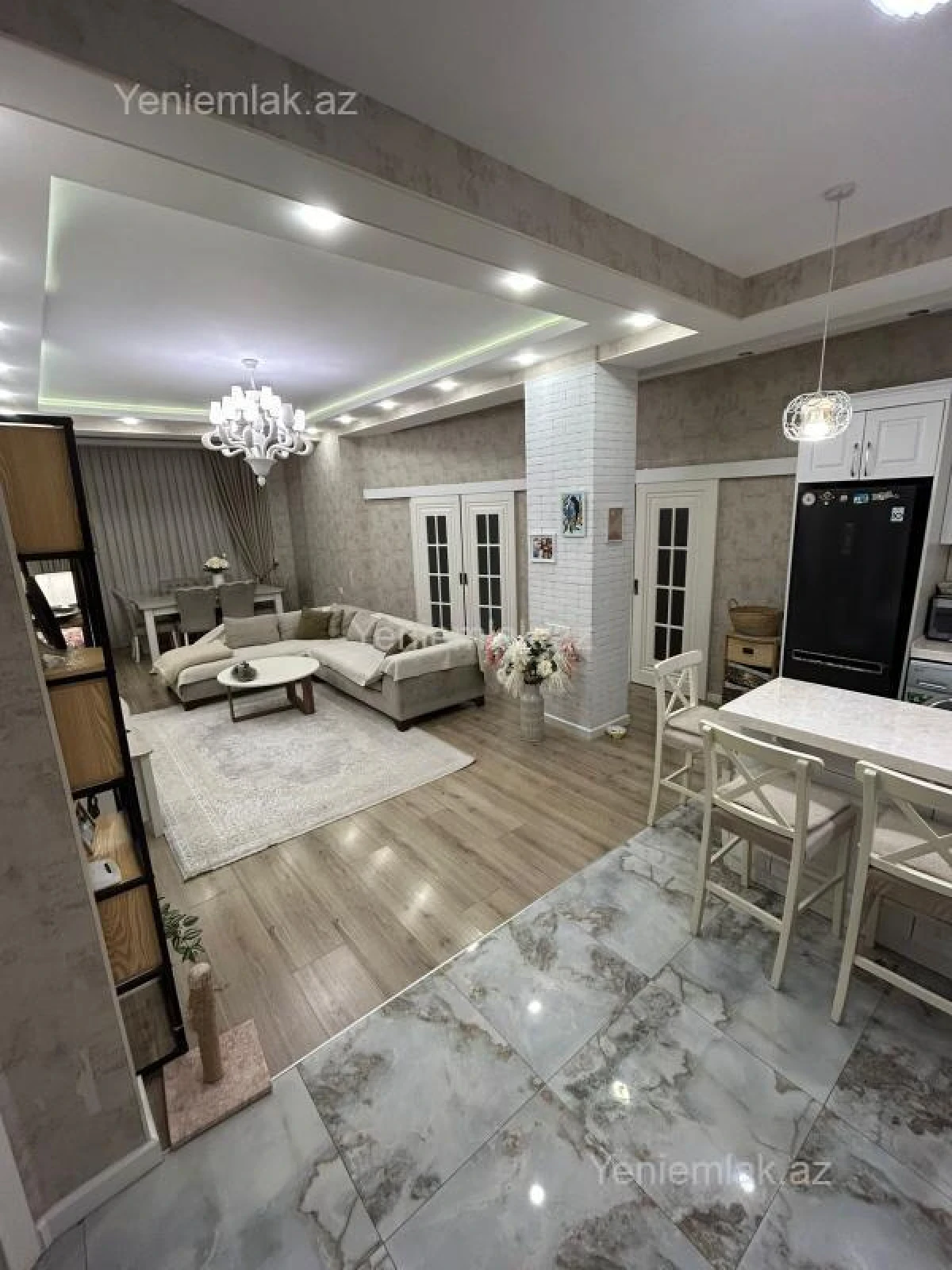 Satılır 4 otaqlı yeni tikili 99 m²