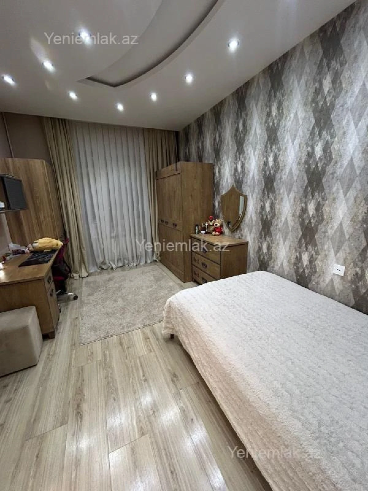 Satılır 4 otaqlı yeni tikili 99 m²