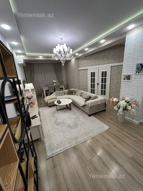 Satılır 4 otaqlı yeni tikili 99 m²