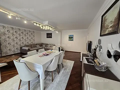 Satılır 5 otaqlı köhnə tikili 115 m²