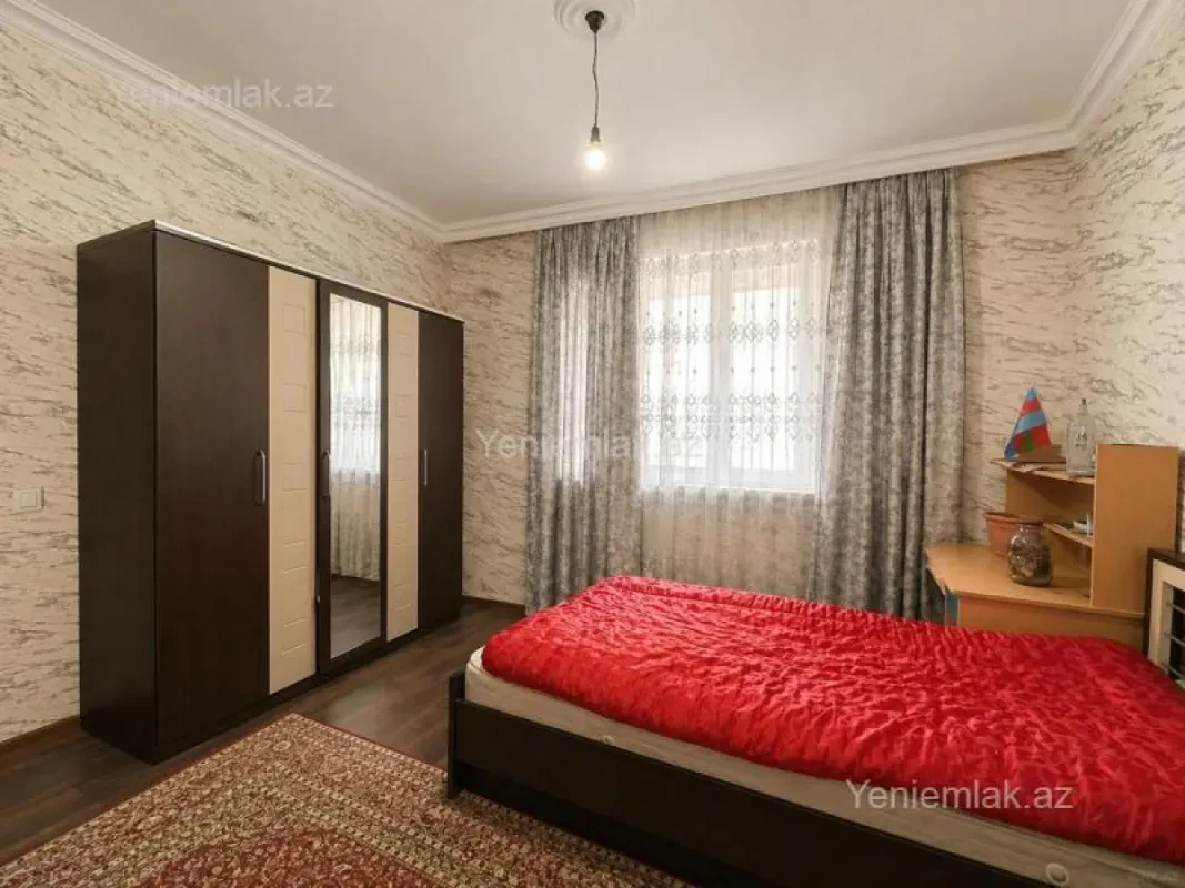 Satılır 3 otaqlı köhnə tikili 85 m²