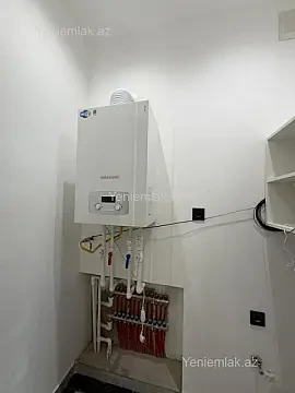 Satılır 5 otaqlı həyət evi 250 m²