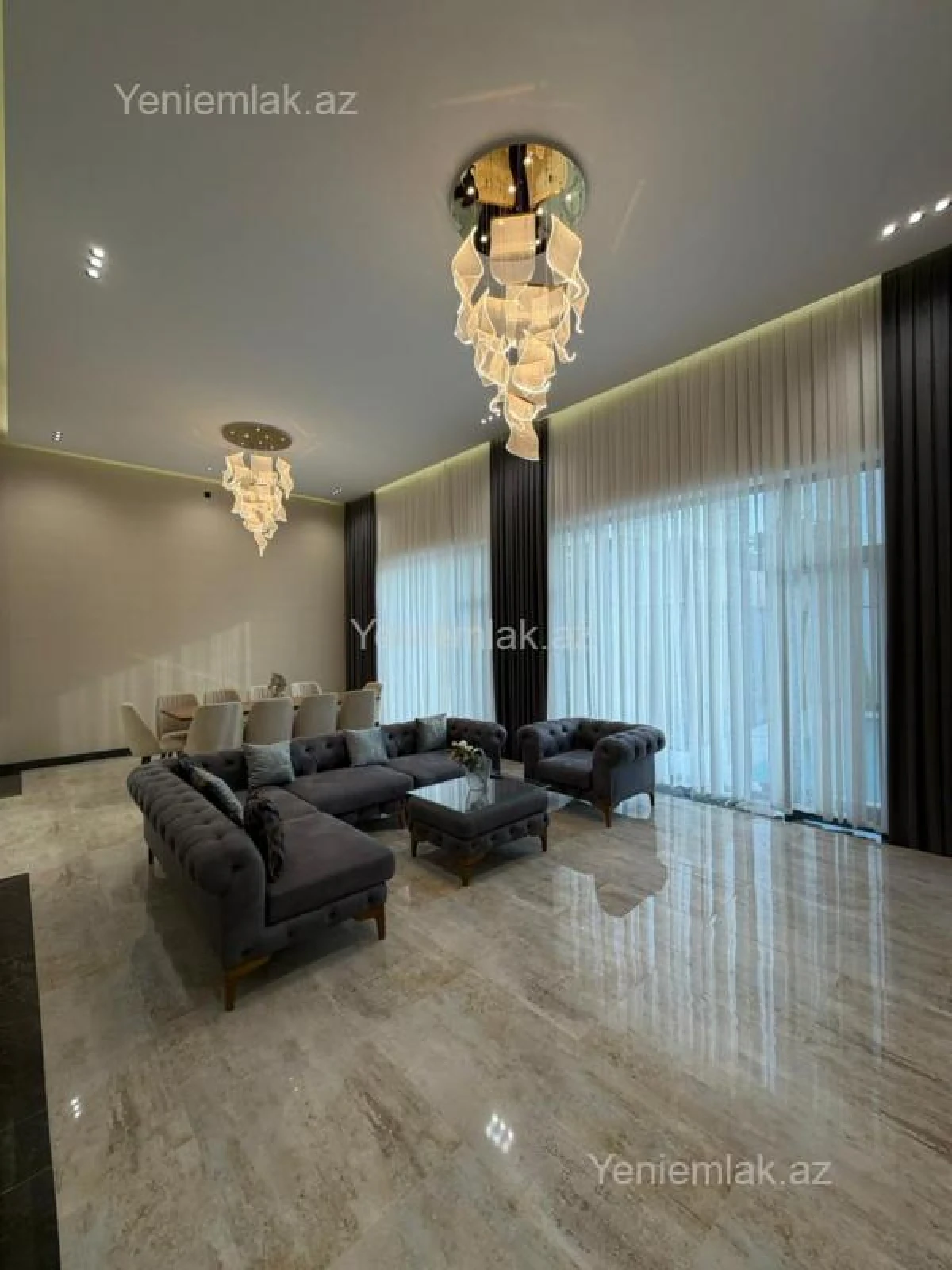 Satılır 5 otaqlı həyət evi 250 m²