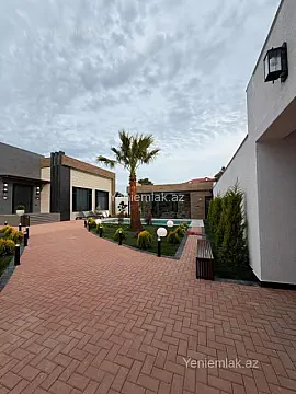 Satılır 5 otaqlı həyət evi 250 m²