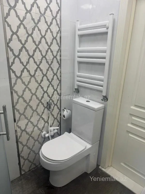 Satılır 3 otaqlı yeni tikili 110 m²