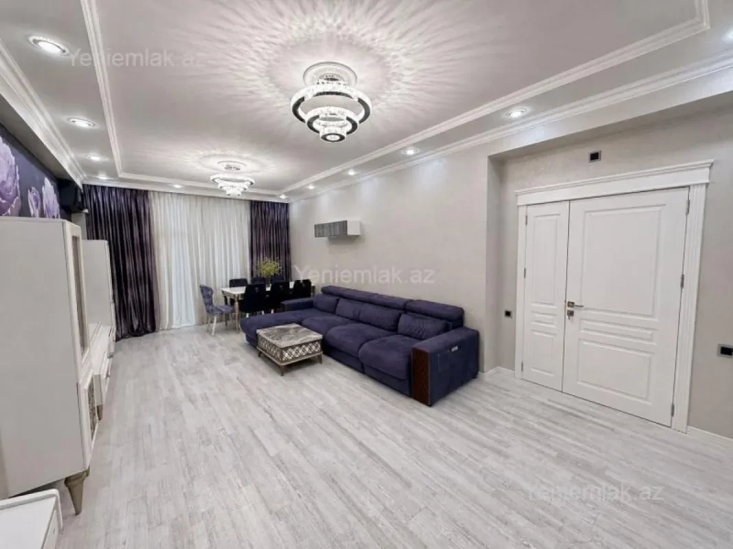 Satılır 3 otaqlı yeni tikili 110 m²