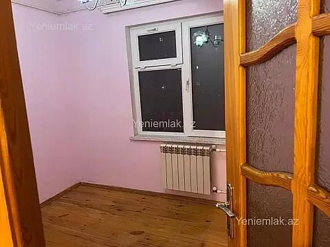 Satılır 2 otaqlı köhnə tikili 55 m²