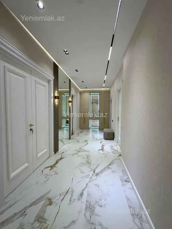 Satılır 3 otaqlı yeni tikili 146 m²