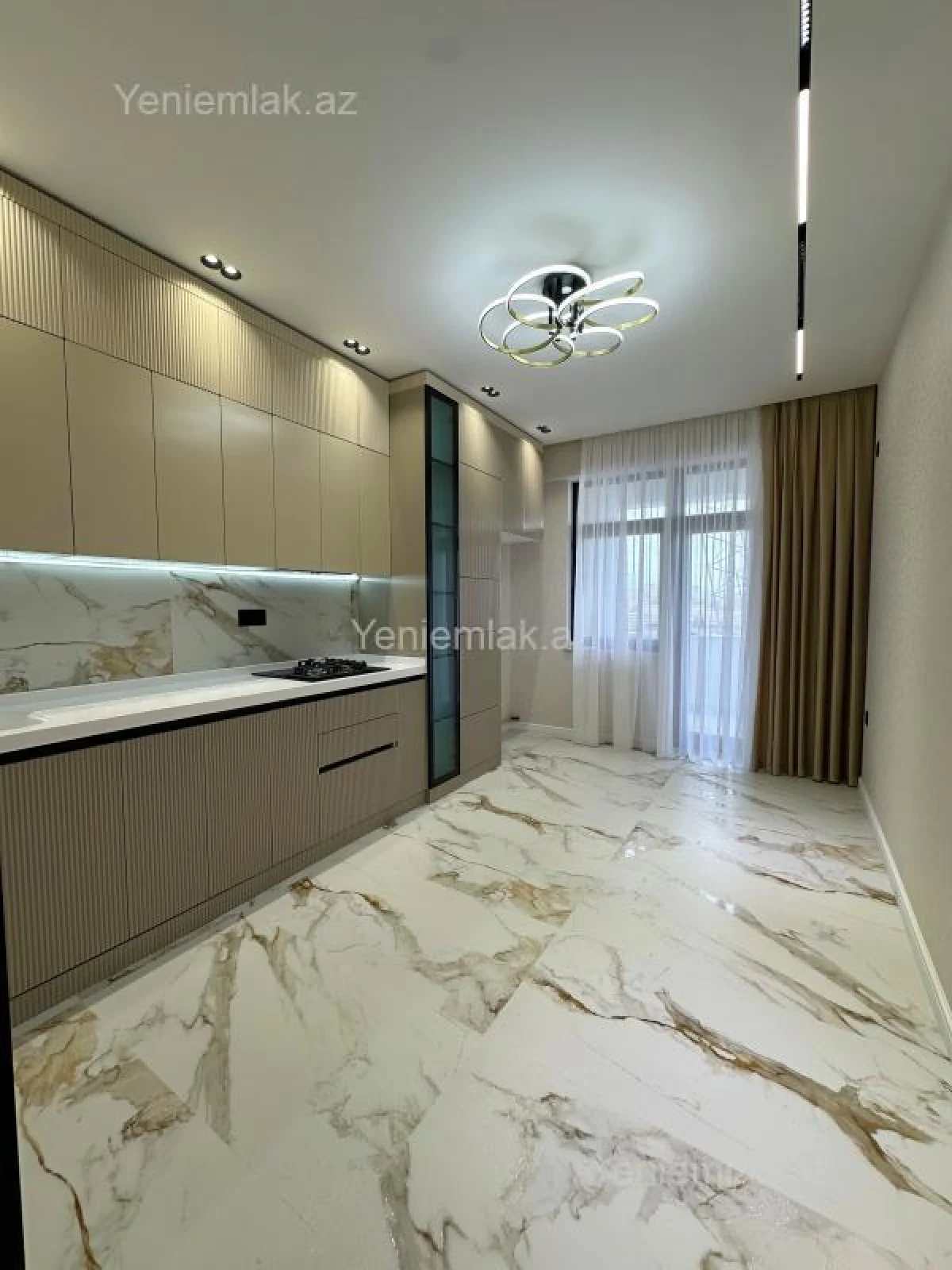 Satılır 3 otaqlı yeni tikili 146 m²
