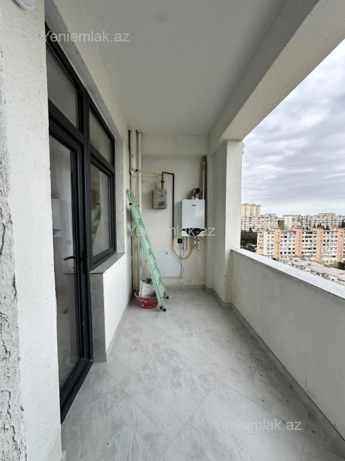Satılır 3 otaqlı yeni tikili 146 m²