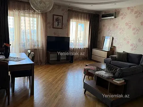 Satılır 4 otaqlı yeni tikili 162 m²