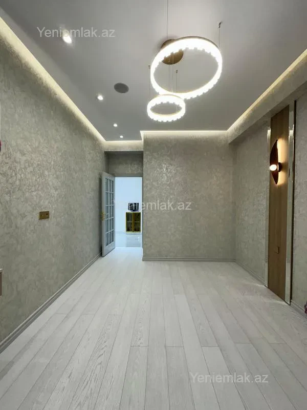 Satılır 2 otaqlı yeni tikili 55 m²