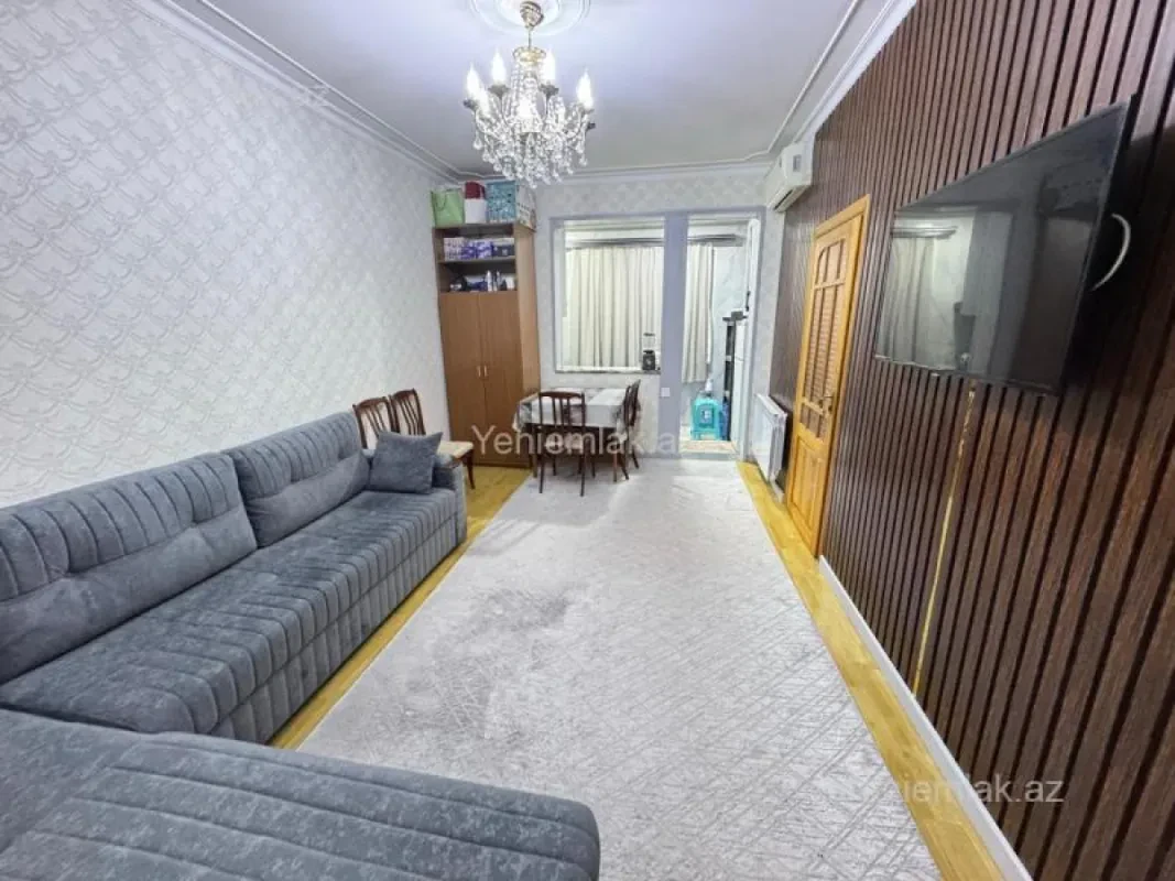 Satılır 2 otaqlı köhnə tikili 40 m²
