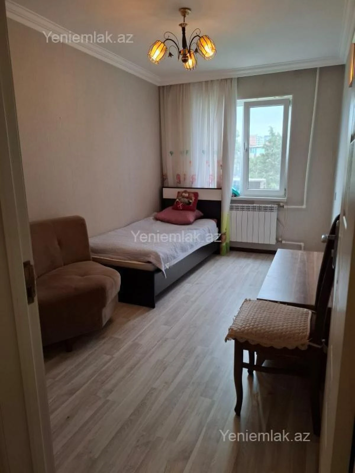 Satılır 3 otaqlı köhnə tikili 78 m²