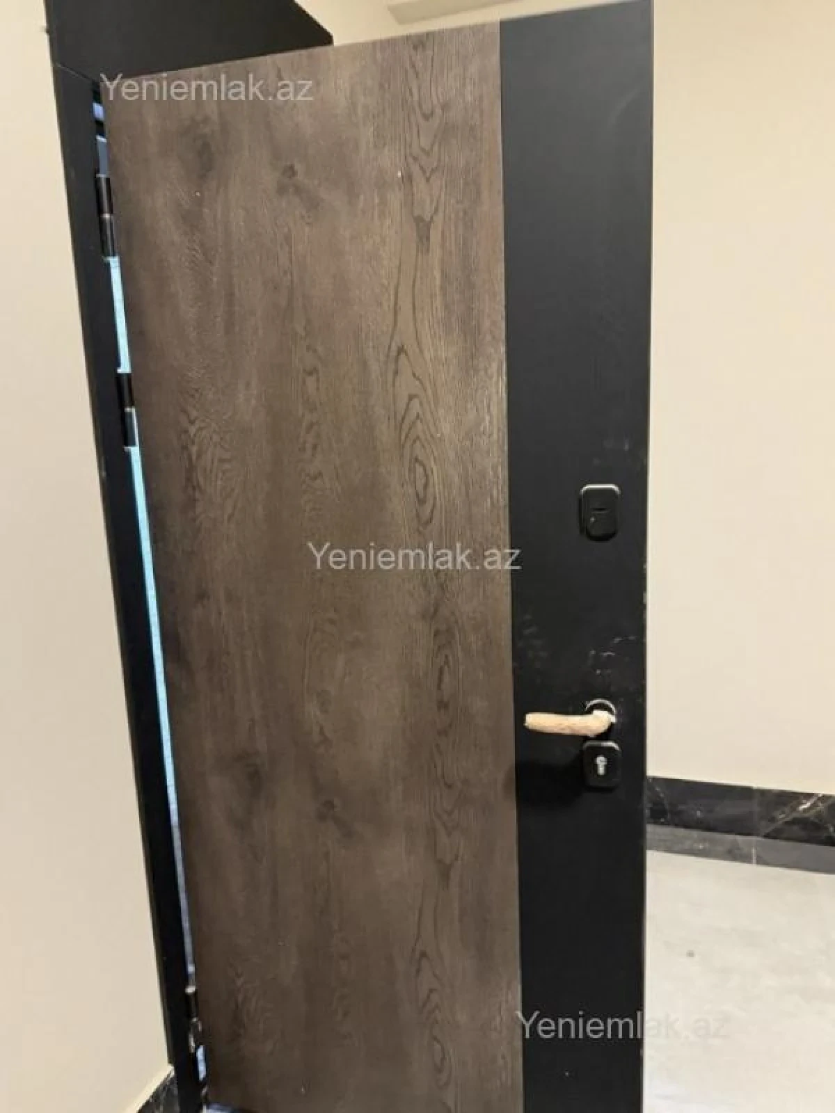 Satılır 2 otaqlı yeni tikili 75 m²