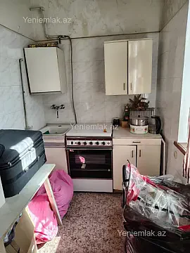 Satılır 2 otaqlı köhnə tikili 54 m²