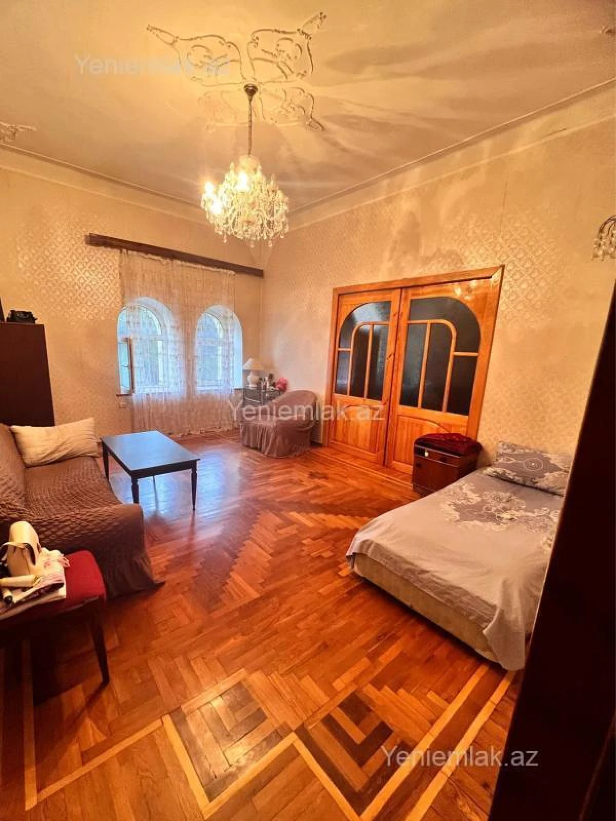 Satılır 2 otaqlı köhnə tikili 54 m²