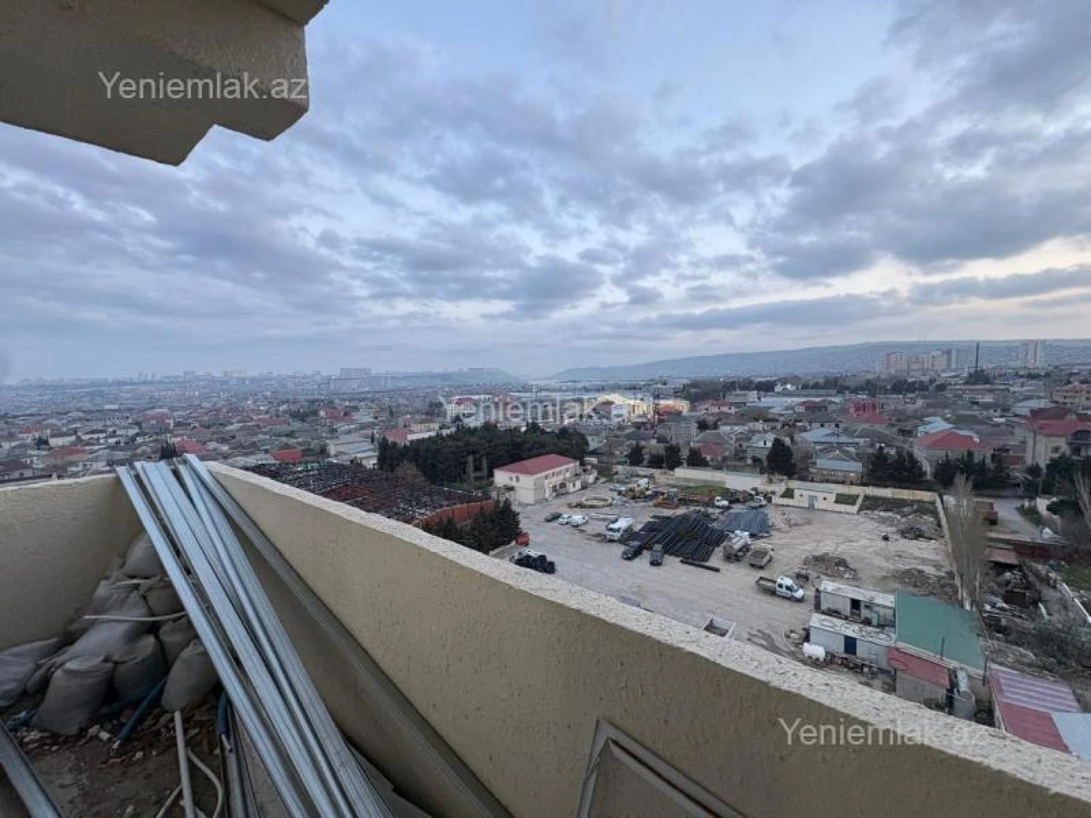 Satılır 3 otaqlı yeni tikili 80 m²