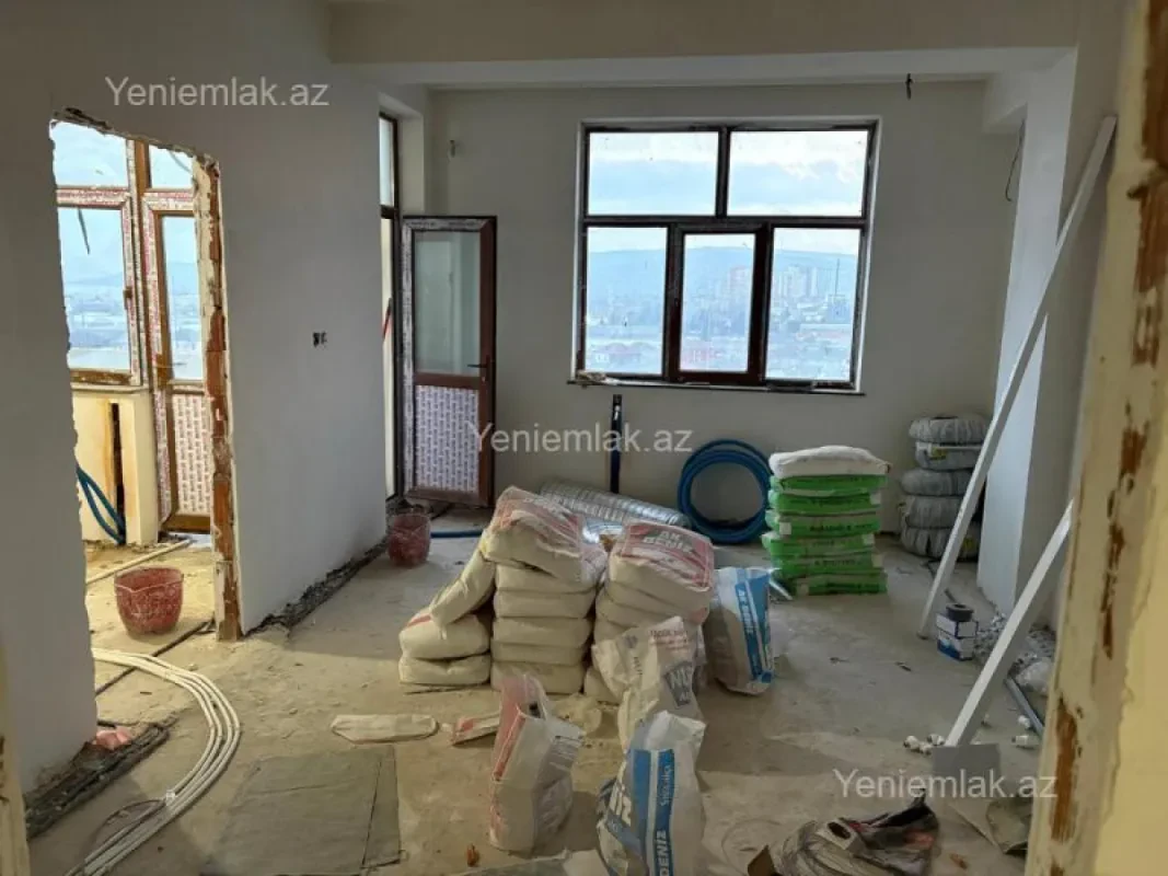 Satılır 3 otaqlı yeni tikili 80 m²
