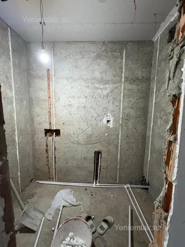 Satılır 3 otaqlı yeni tikili 80 m²