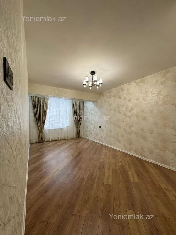 Satılır 4 otaqlı yeni tikili 160 m²