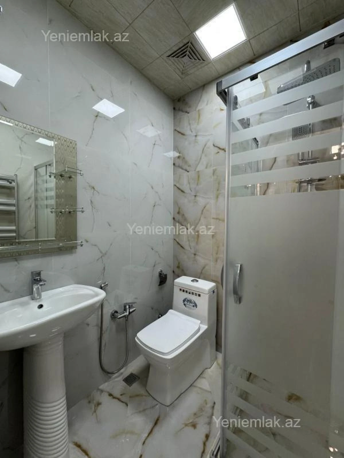 Satılır 4 otaqlı yeni tikili 160 m²