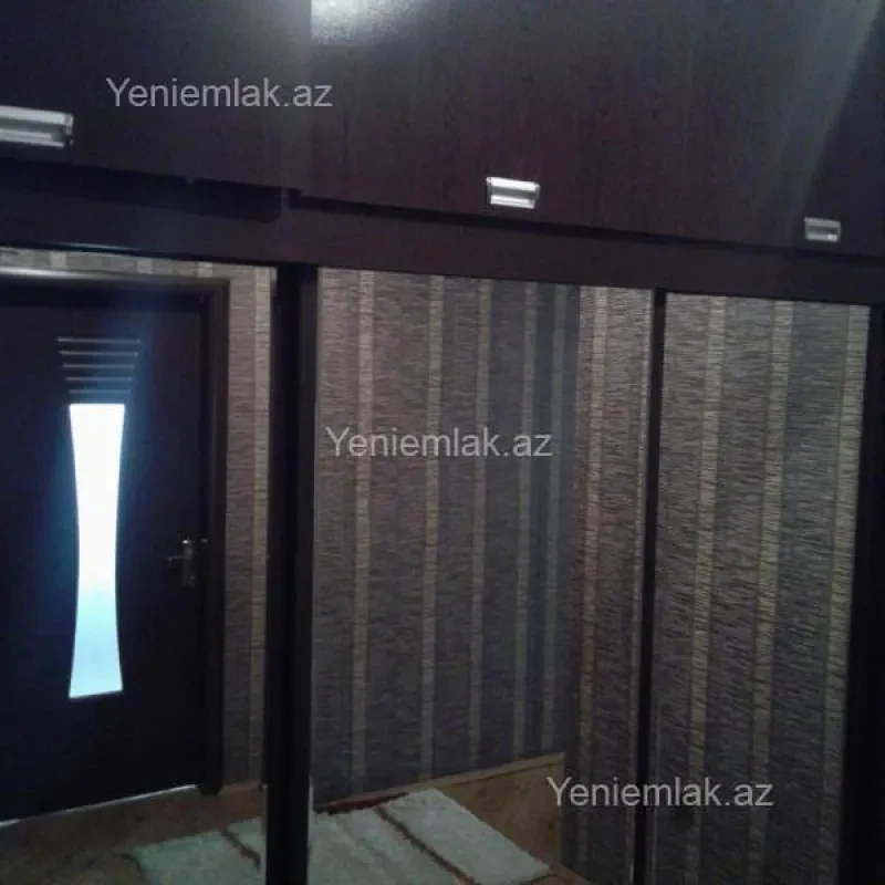 Satılır 3 otaqlı yeni tikili 120 m²