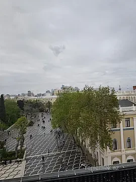 Satılır 2 otaqlı köhnə tikili 65 m² — Bakı, Səbail 2 otaq 65.00 m²