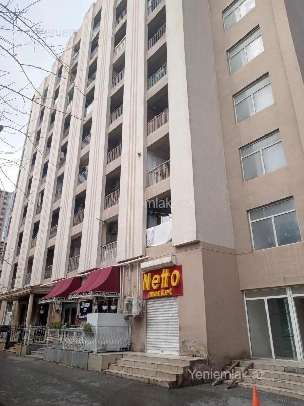 Satılır 1 otaqlı köhnə tikili 38 m²