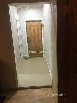 Satılır 2 otaqlı köhnə tikili 55 m²