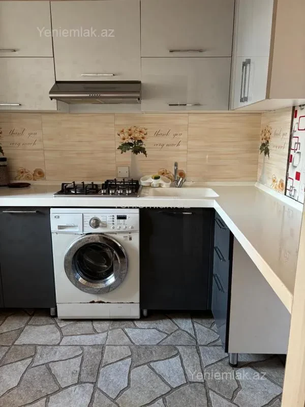Satılır 3 otaqlı həyət evi 108 m²