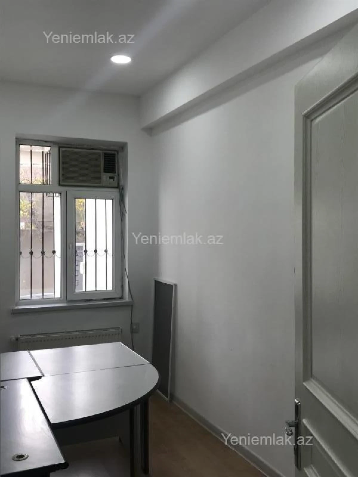 Satılır 5 otaqlı obyekt 144 m²