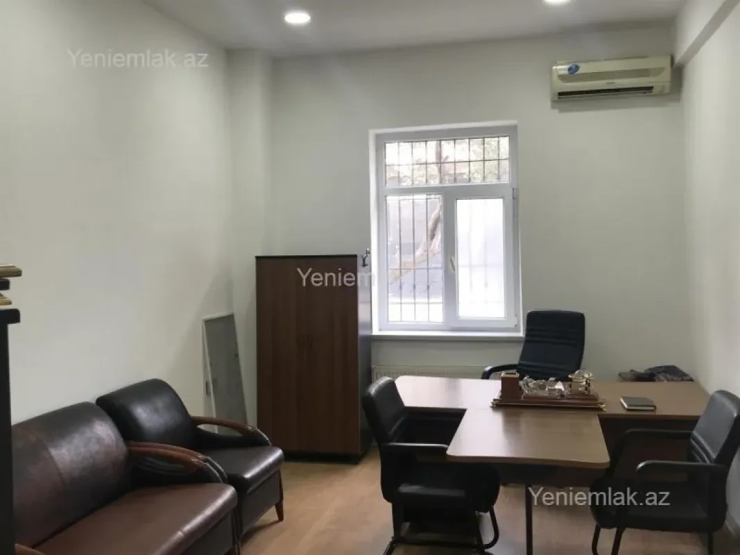 Satılır 5 otaqlı obyekt 144 m²
